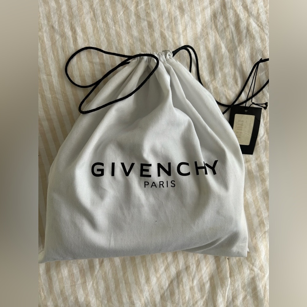 Givenchy Mini Pandora - image 5